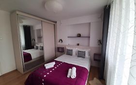 Chic Apartament